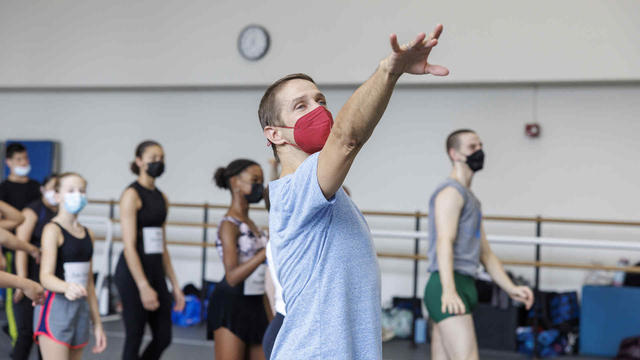 A dance class being taught in a dance studio at Juilliard