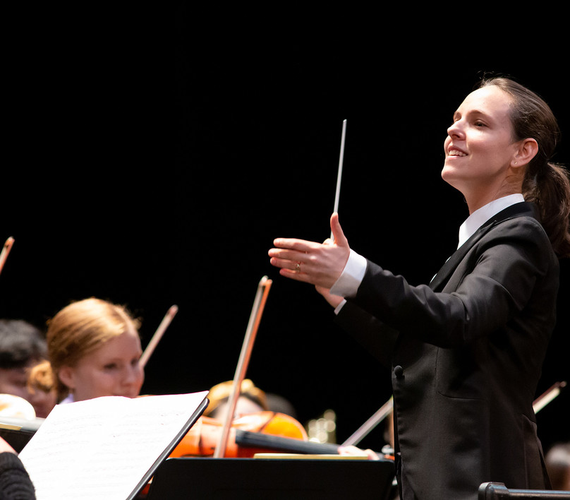 Elinor Rufeizen conducts the Juilliard Orchestra in Johann Strauss Jr.'s Overture to 'Die Fledermaus.' Photo credit: Claudio Papapietro. 